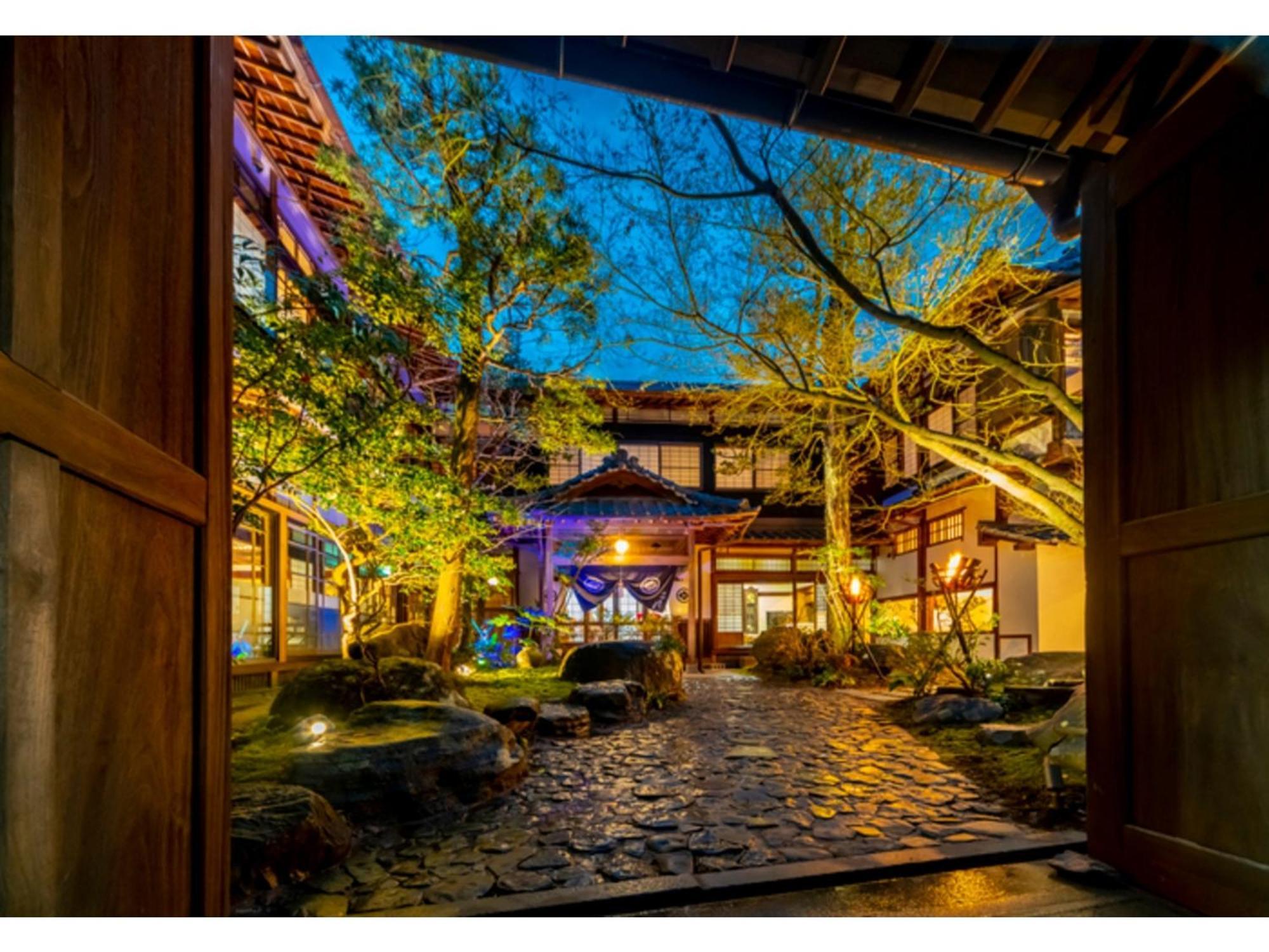 Shiseki Ryokan Kagetsu Taishoukan - Vacation Stay 48535V Takeo Exterior photo